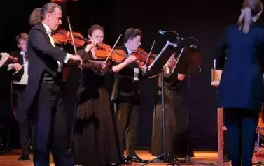 Koncert &quot; Z KLASYKĄ PRZEZ WIEKI&quot; 2