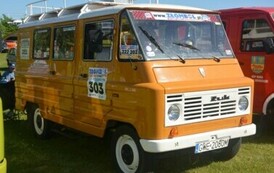 WYSTAWA POJAZD&Oacute;W BLOKU WSCHODNIEGO 24